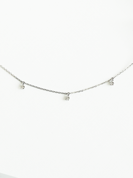 WHITE DIAMOND NECKLACE