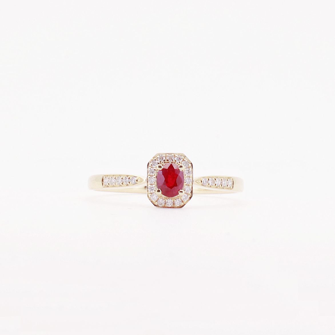 NATURAL RUBY RING